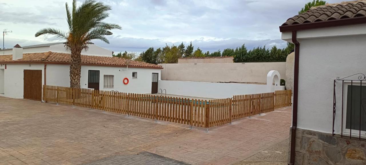 Villa Las Tres Hermanas Albarreal De Tajo By Toledo Ap Eksteriør billede